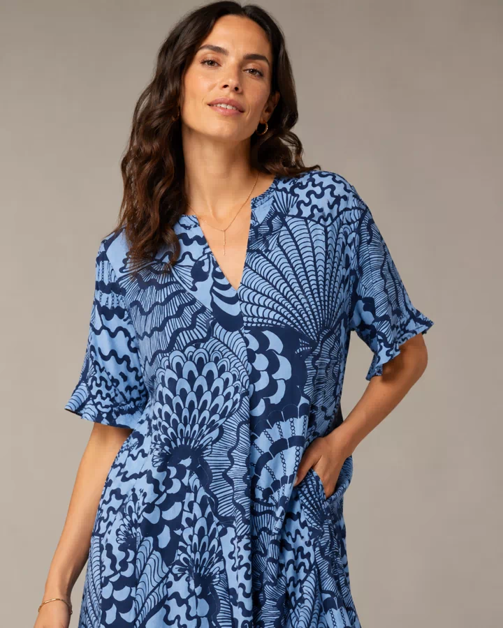 Women’s Blue Abstract Shell Print V-Neck Swing Dress